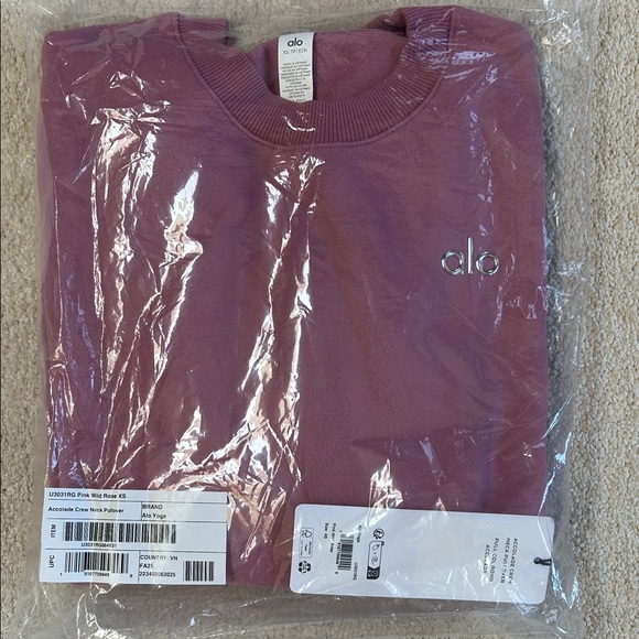 ALO Yoga Accolade Crew Neck Pullover-NWT!!! - Picture 11 of 11